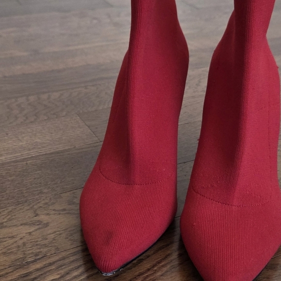 Leith Finn Sock Bootie In Ruby Red Size 8 - Picture 8 of 8